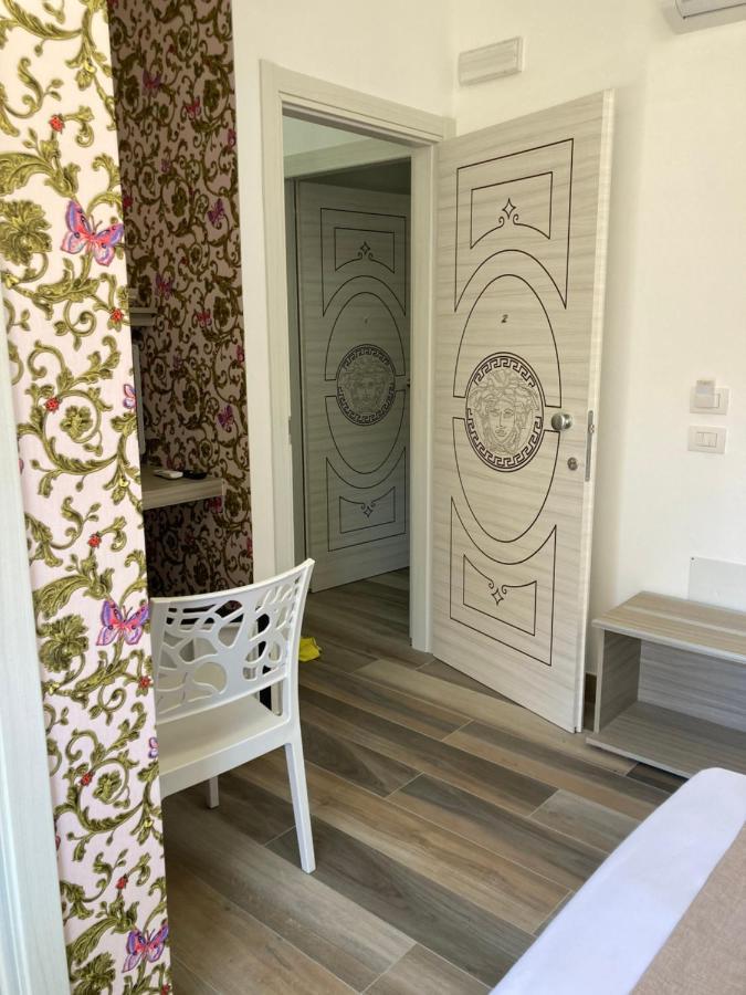 Domus Luxury Tropea Apartamento Exterior foto